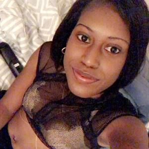 Meet your Posher, Alexus